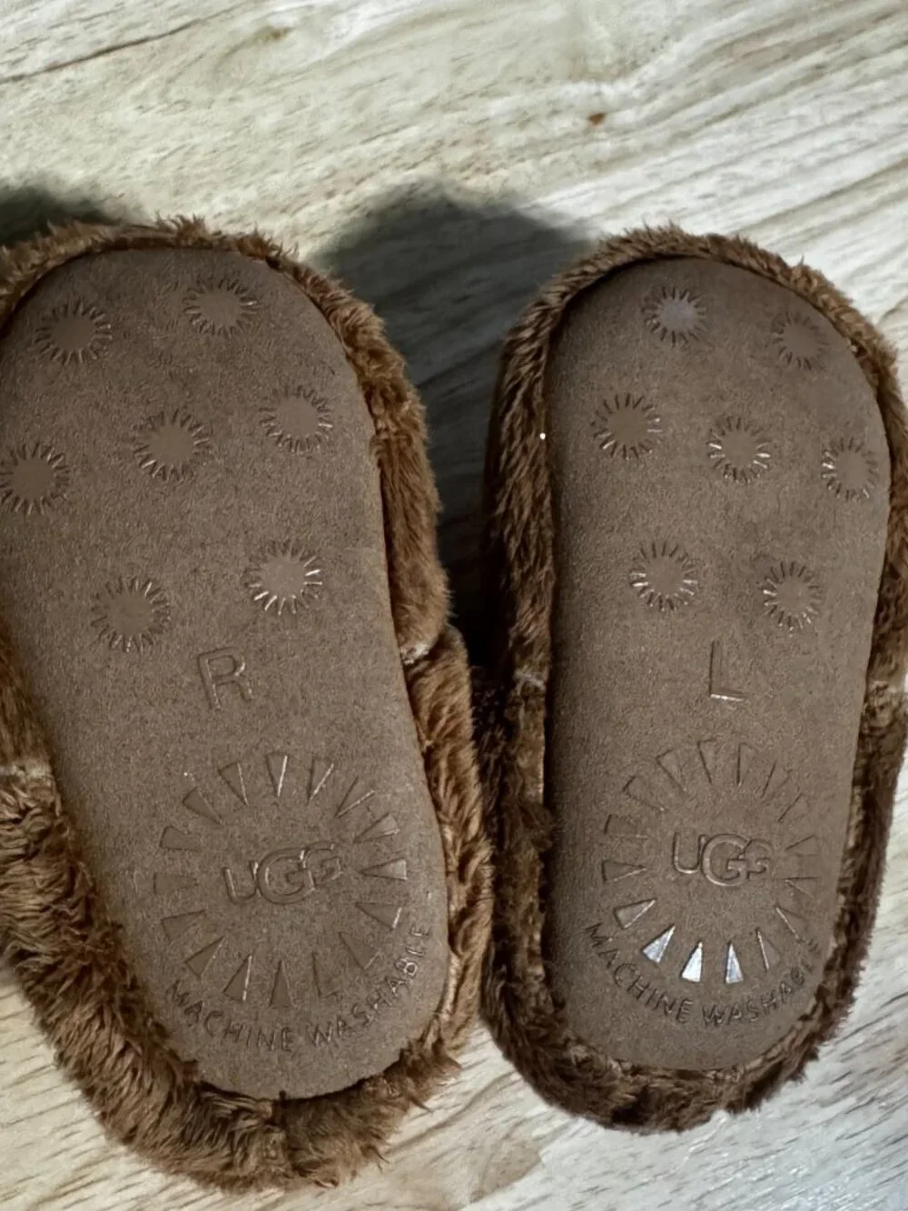 UGG Bixbee Baby Booties Chestnut Size 2/3 6-12M, Unisex, Cozy, Fall, Winter